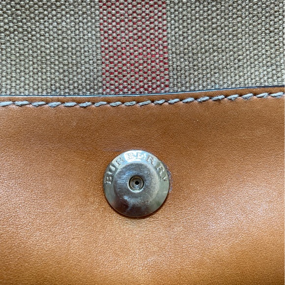 Burberry Henham Bag - Picture 8 of 12